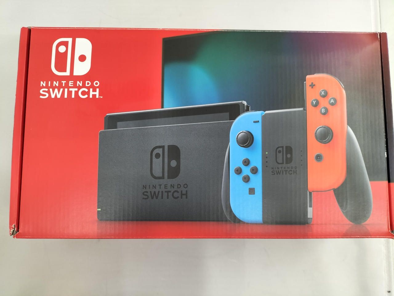 NINTENDO SWITCH HAC-001-01 Used
