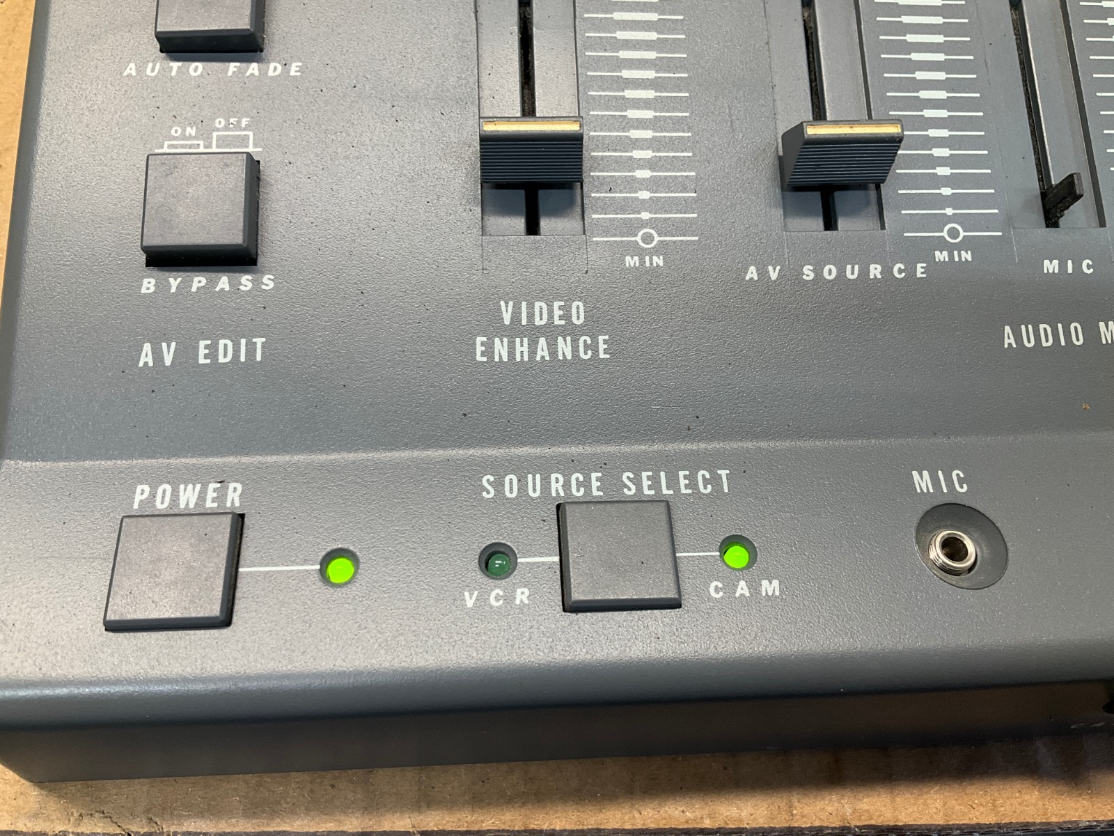 Vintage Pro Ed/it 2 Video Processing Center Powers Up Untested