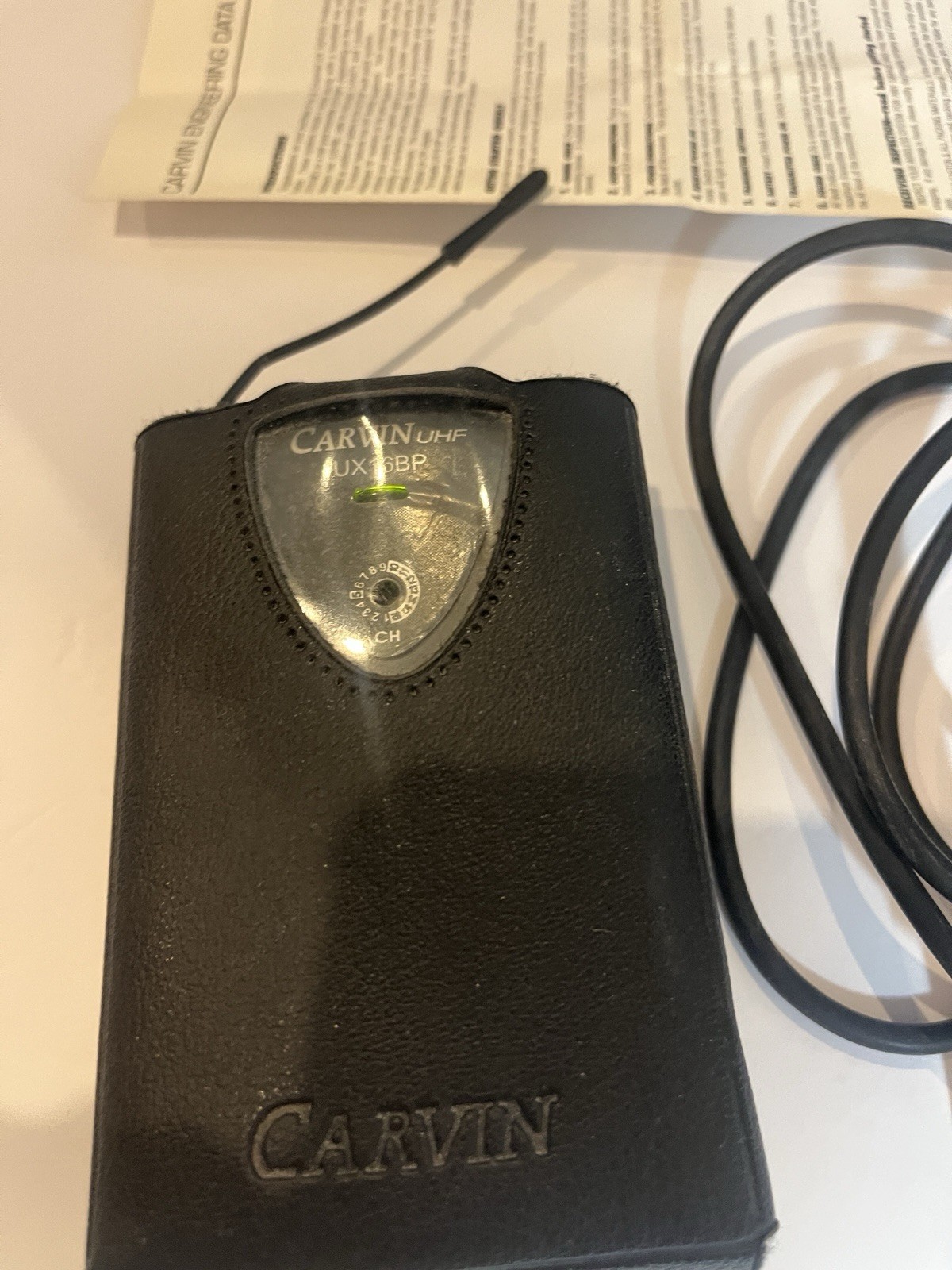 Carvin UX16-BP UX wireless System Wireless Receiver And Transmitter, Working