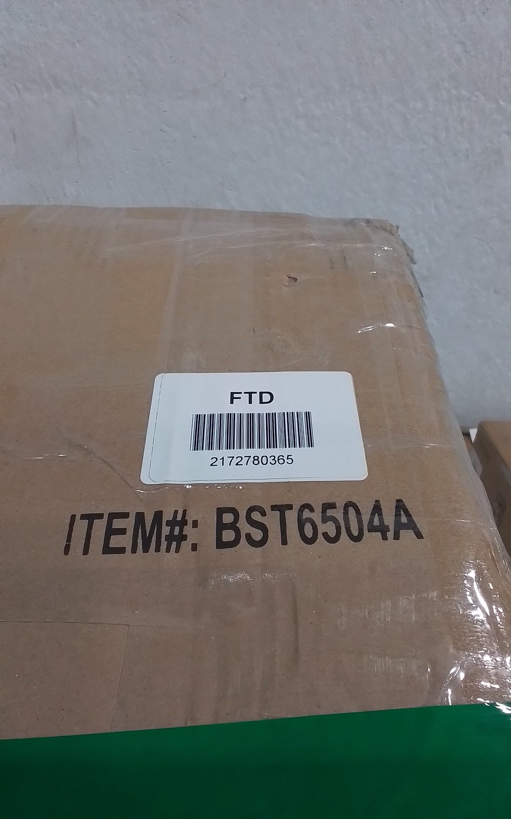 Safavieh YUTA RTTN SWVL CNTR STL W/CUSH, Reduced Price 2172780365 BST6504A