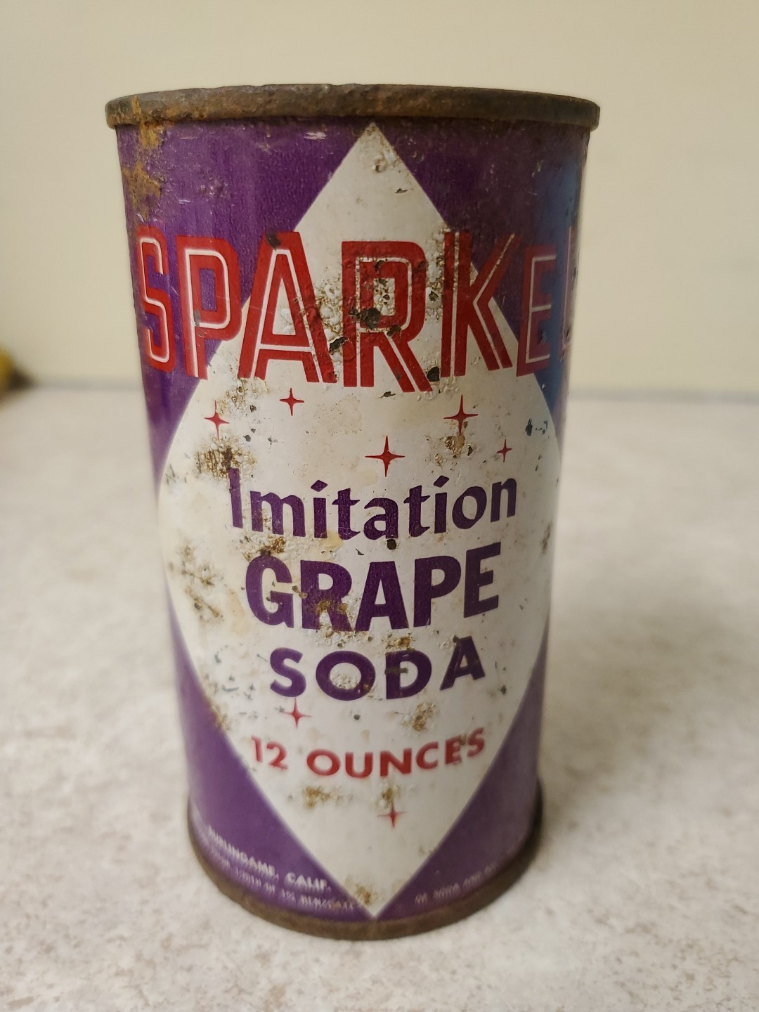 Sparkle Imitation Grape Vintage Soda Can
