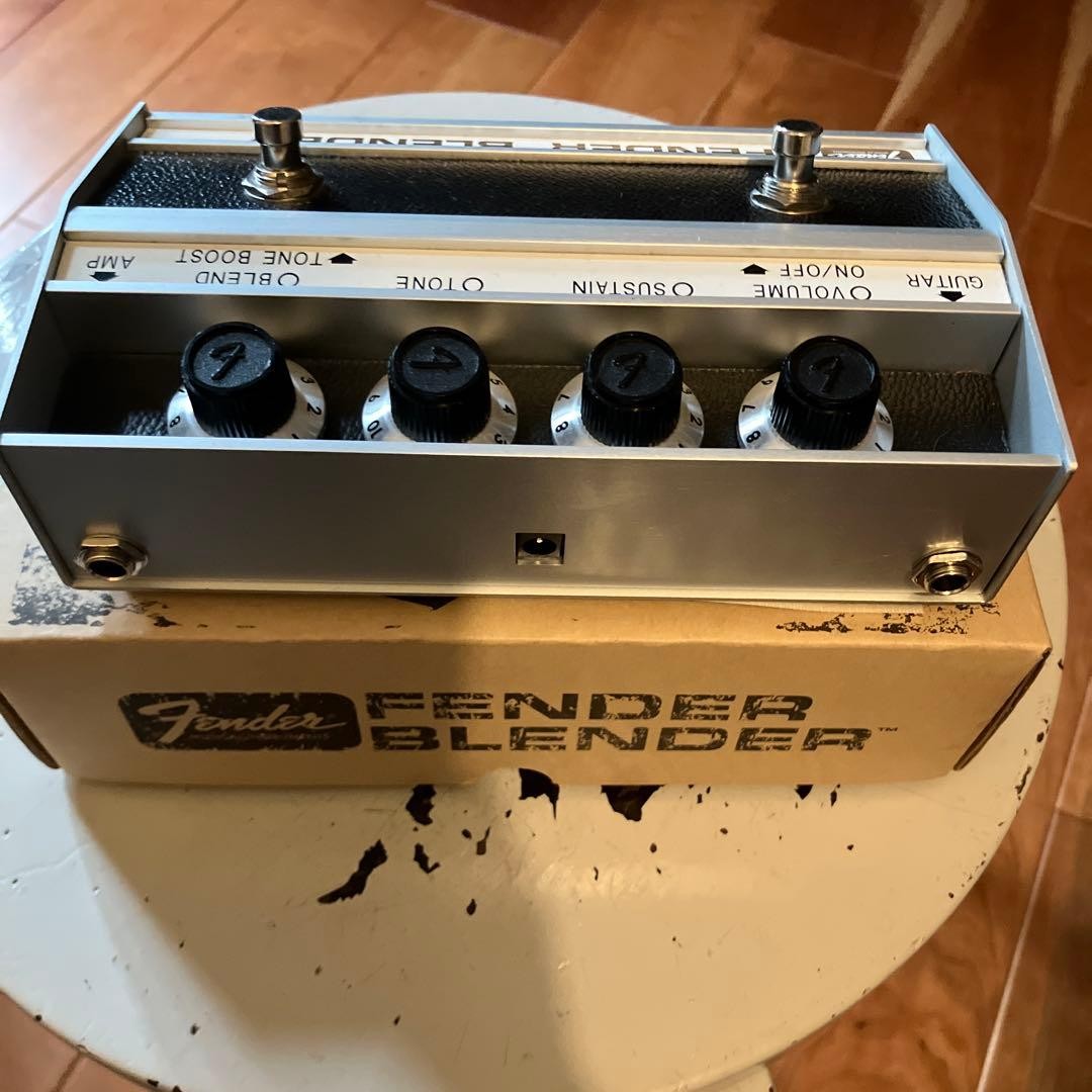 Fender Blender Reissue Upper Octave Fuzz Rare Guitar Effect Pedal