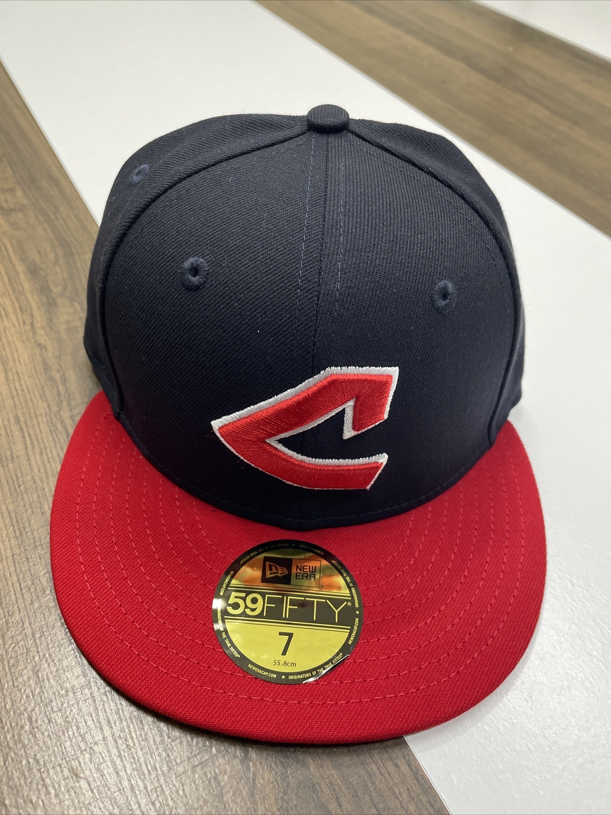 NEW Mens New Era Cleveland Indians Fitted 7 59FIFTY Blue Red C Logo Hat Cap NWT