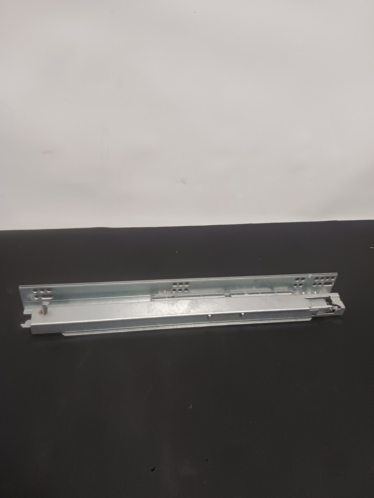 Grass Dynapro 18" (457mm) 2-D Concealed Soft-Close Full-Extension Drawer Slide