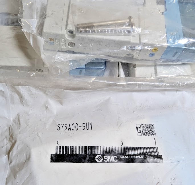SMC SY5A00-5U1 Solenoid Valve, Air, 4-Position Dual Solenoid 3-Port NC/NC (New)