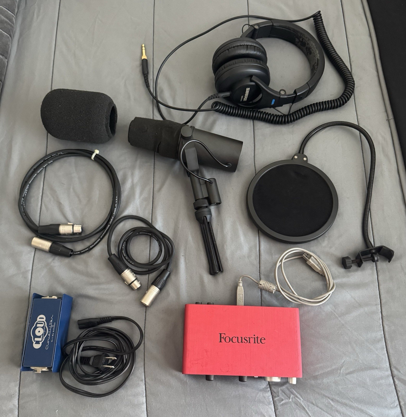Home Studio Music Equipment Shure Focusrite Scarlett 2i2 Cloudlifter CL-1 BUNDLE