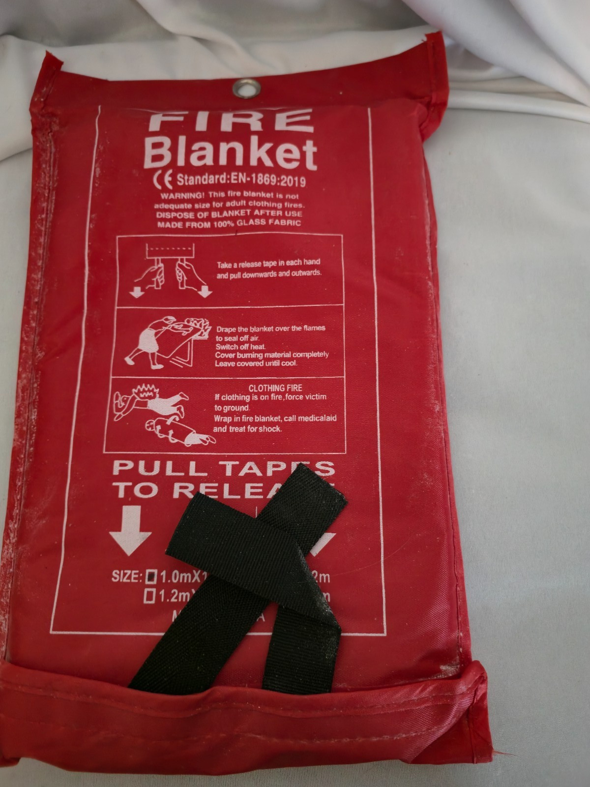Emergency Fire Blanket Quick Release In Case For Home Office Car 1mx1mx0.3mm