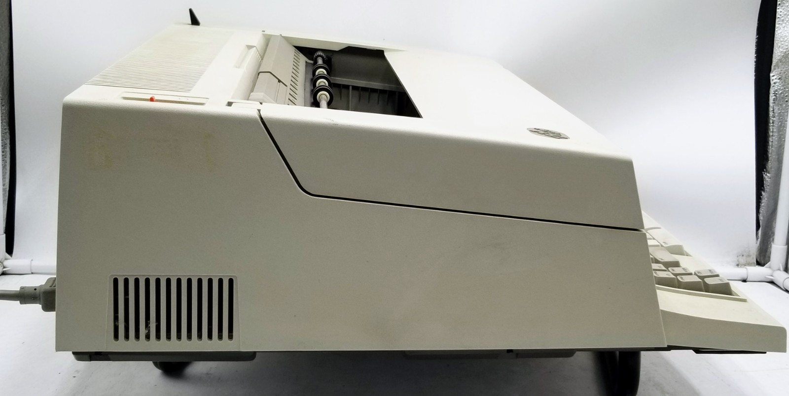 Vintage IBM Wheelwriter 70 Series II -AS IS READ DESCREPTION