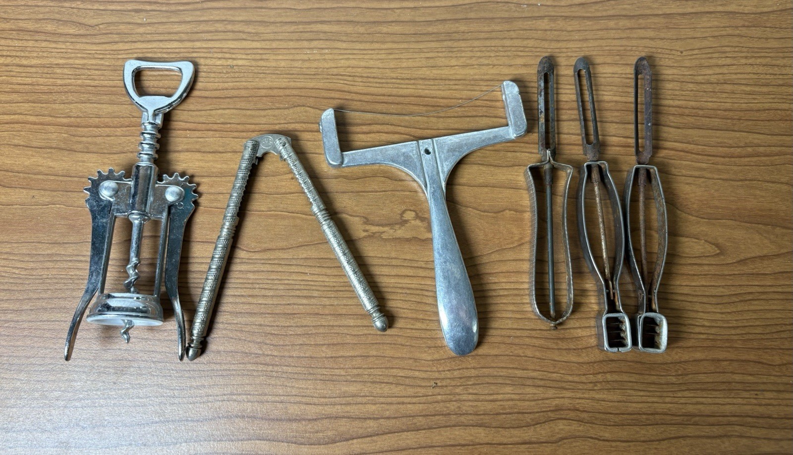 Lot Of 6 Assorted Vintage Kitchen Utensils