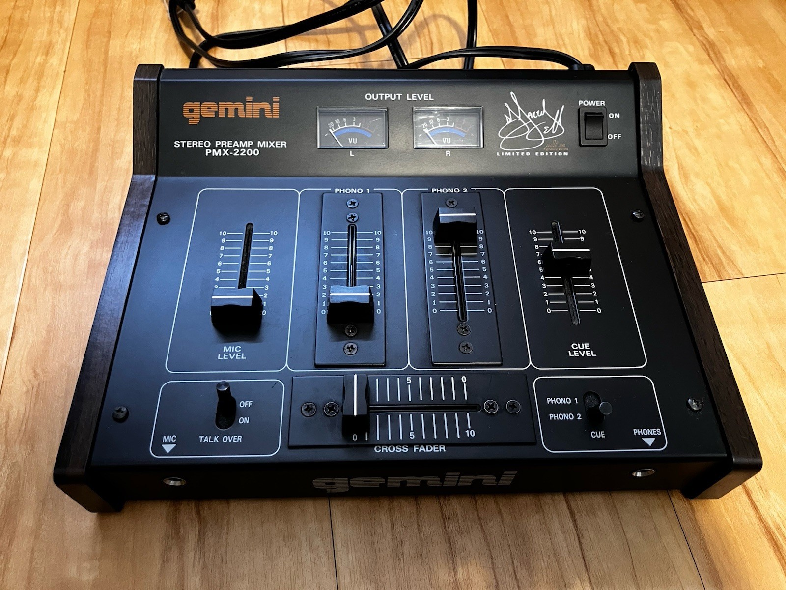 Gemini Stereo PreAmp Mixer PMX-2200 DJ Jazzy Jeff Signature Limited Edition