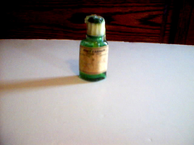 Vintage Green Bottle w/dropper Jerry Farnum Sweet Oil