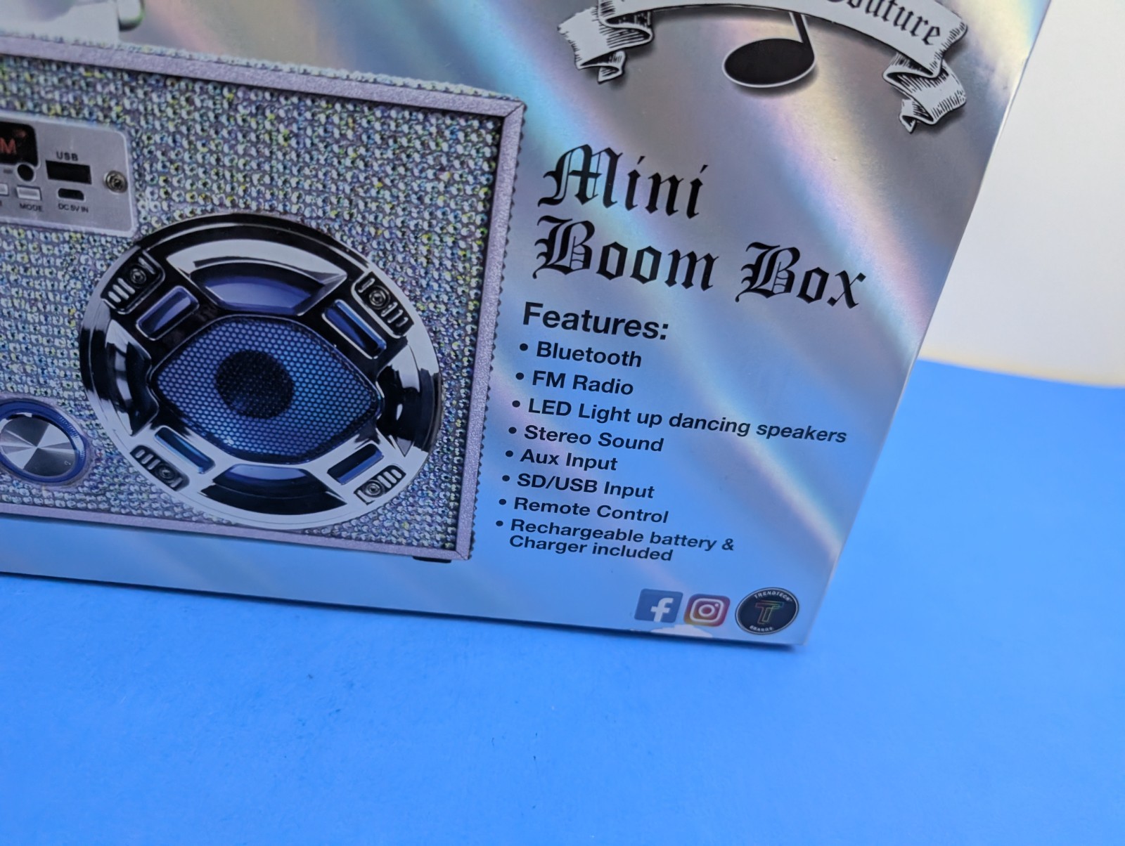 Wireless Express Bling Mini-Bling Wireless Bluetooth Boombox Couture Never used
