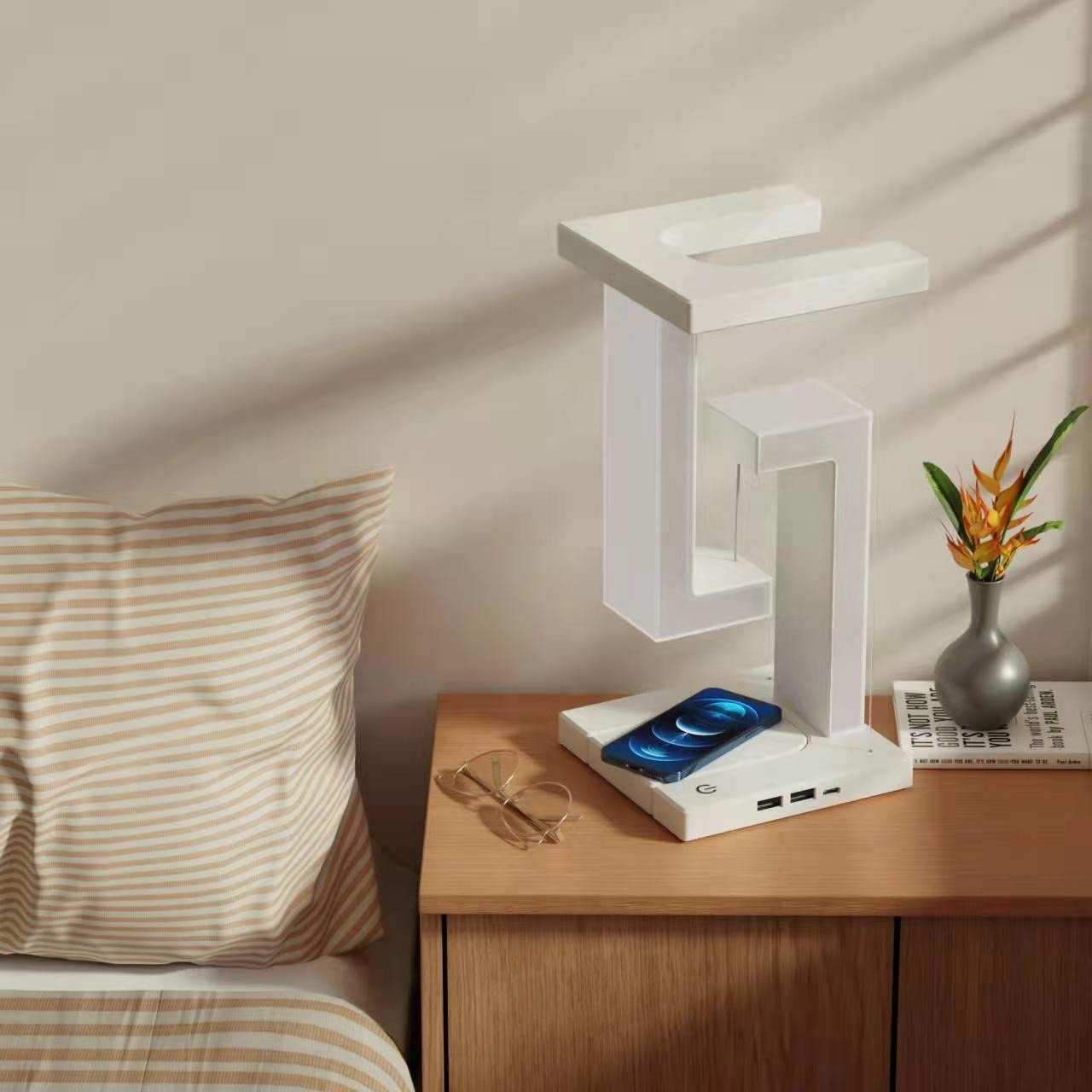 Modern Floating Balance Lamp with Wireless Charging – Creative Table Light Decor