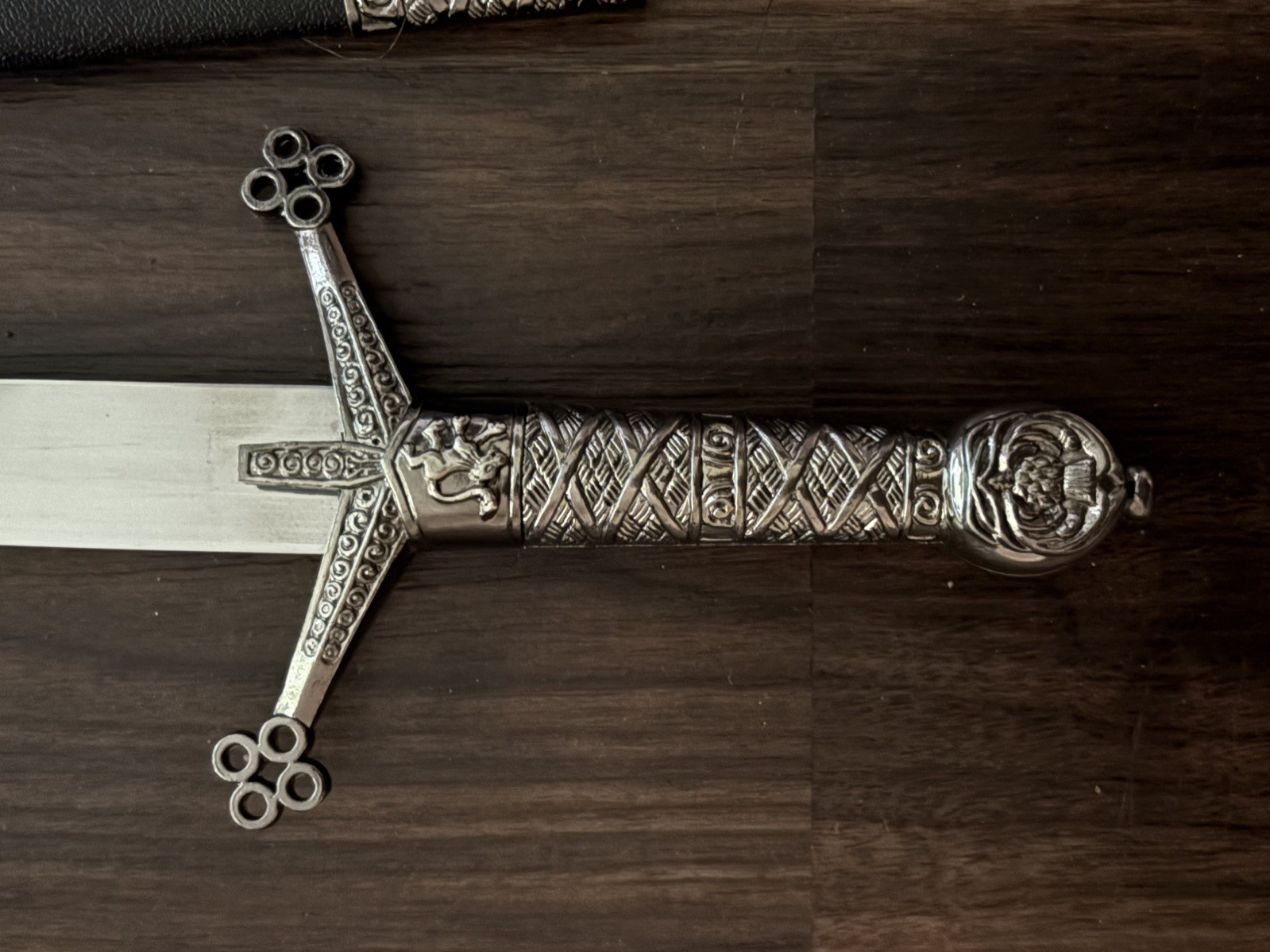 Vintage  throwing knife dagger
