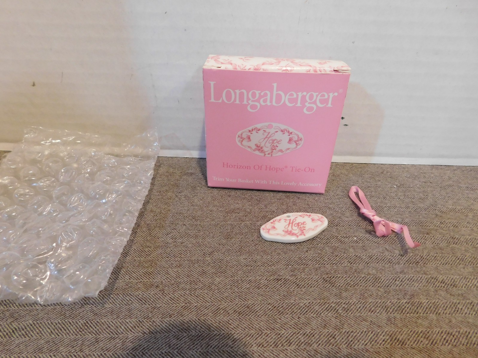 Longaberger Horizon of Hope Tie On NIB