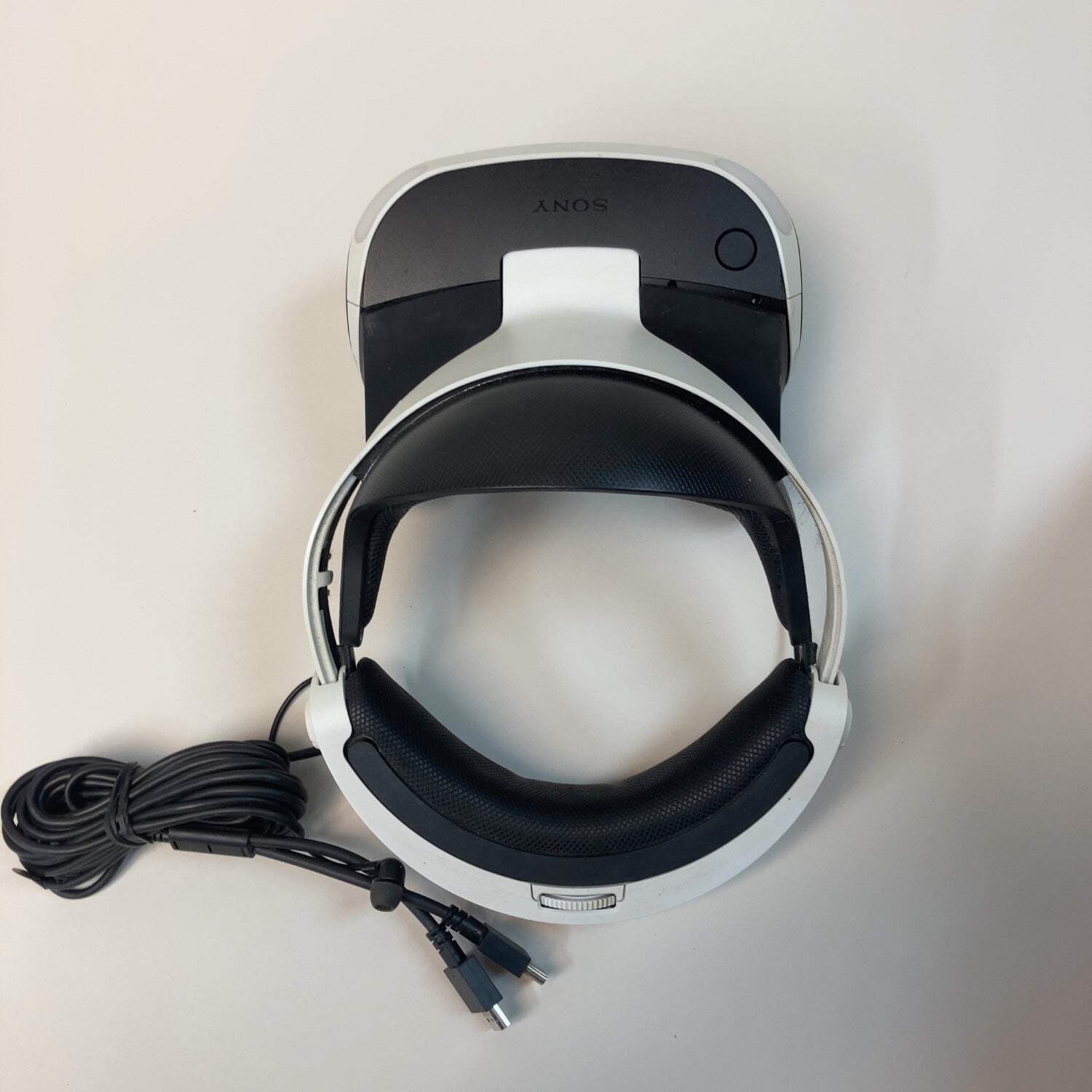 Sony PlayStation VR Virtual Reality VR Headset White CUH-ZVR2