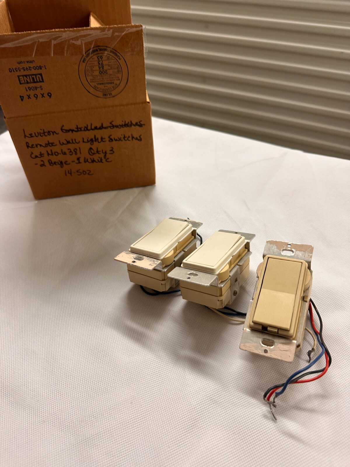 Leviton Light Switches 6381 – Lot of 3, White & Beige