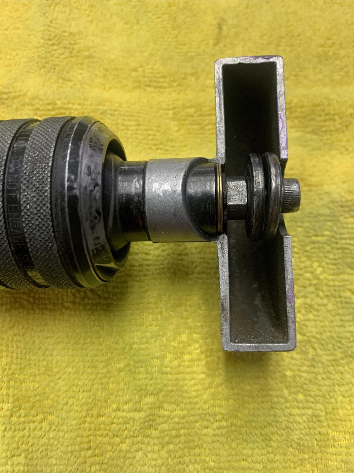 Mac Tools AT 35 Head Cut Off Tool