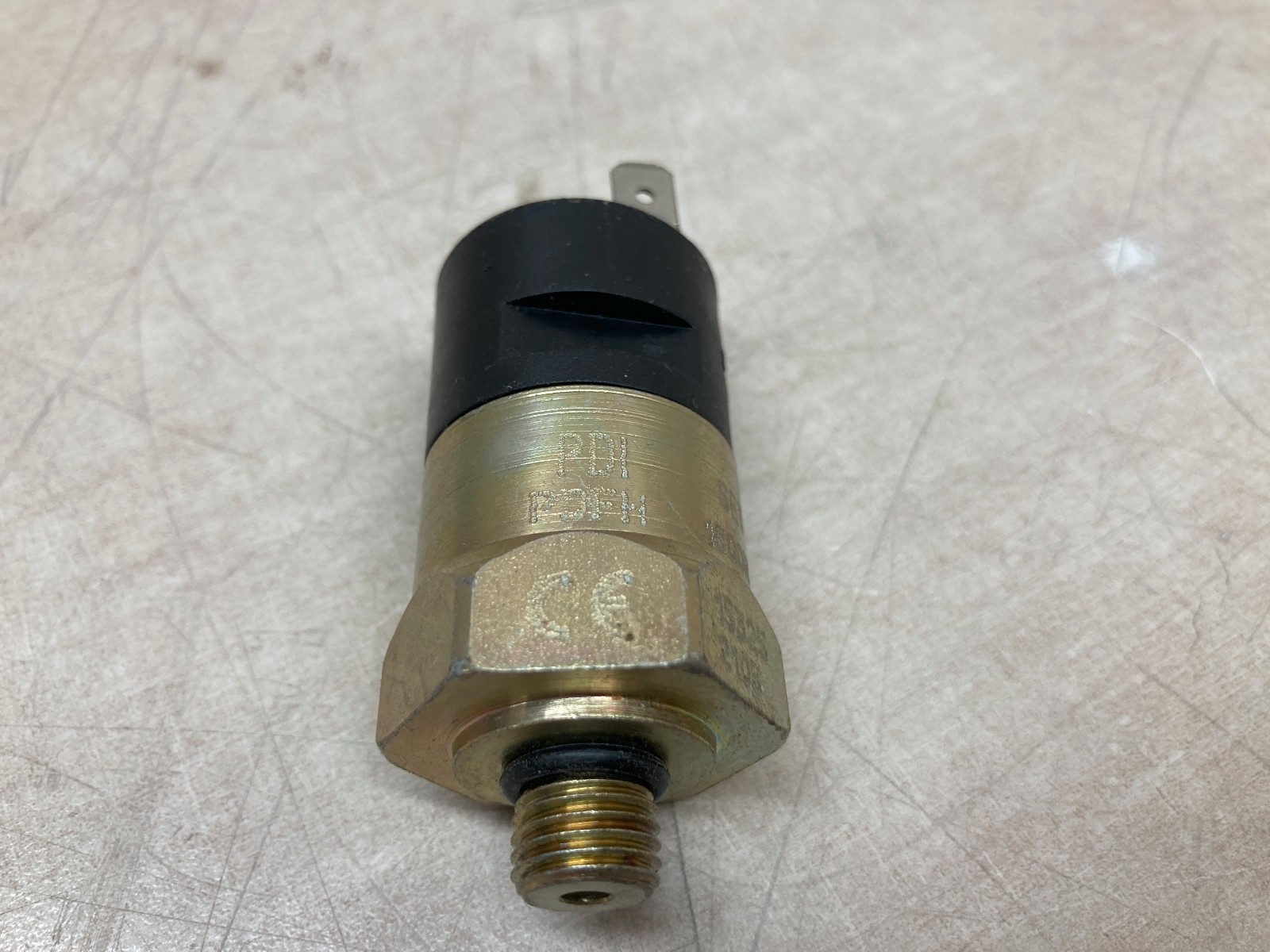 Brach Hero 26577 Pressure Switch 1600 PSI