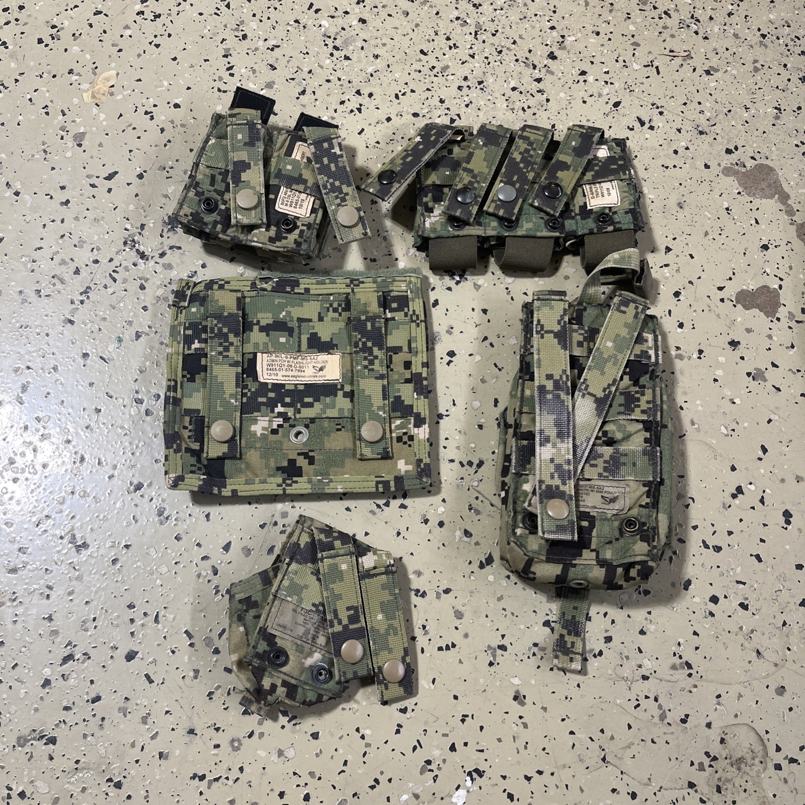 Eagle Industries AOR2 Pouch Lot