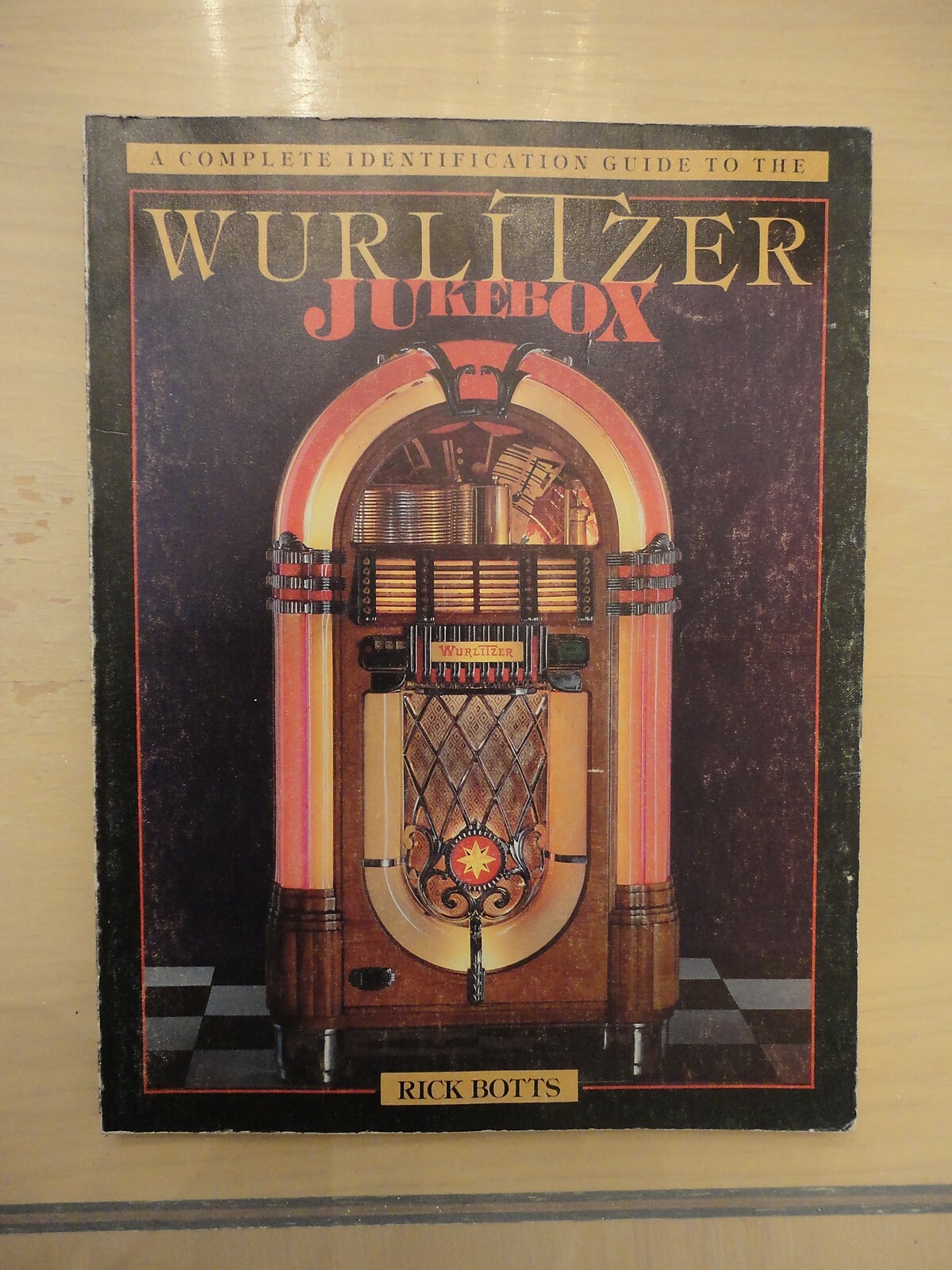 A Complete Identification Guide To The Wurlitzer Jukebox