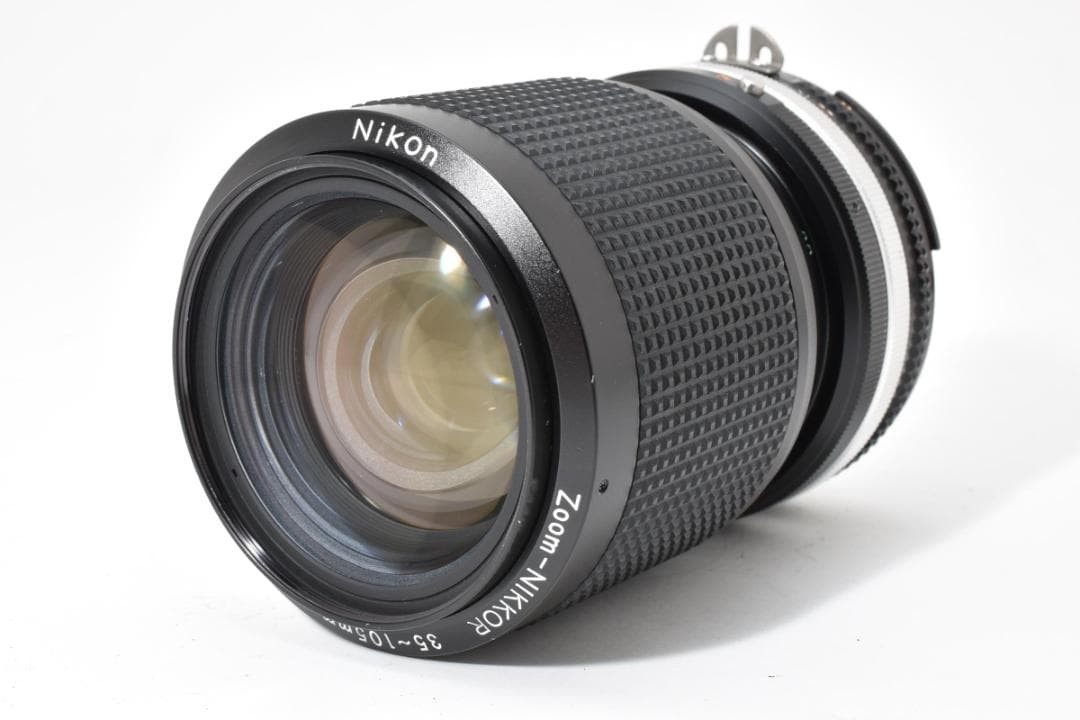 Nikon Ai-S Zoom Nikkor 35-105 Camera