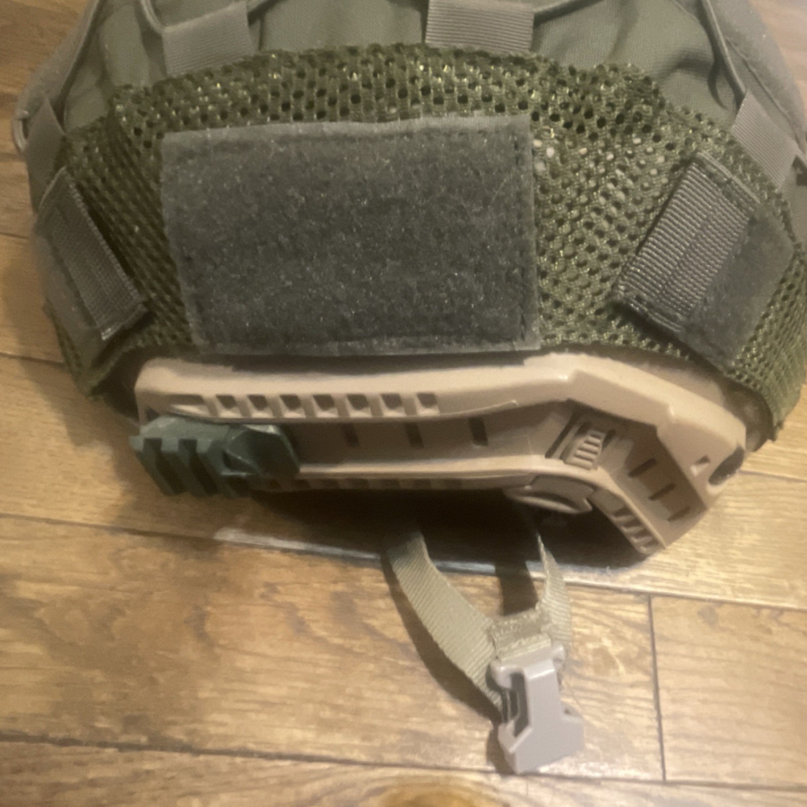 Tactical Helmet Green Mesh Cover Beige Shell Adjustable Straps