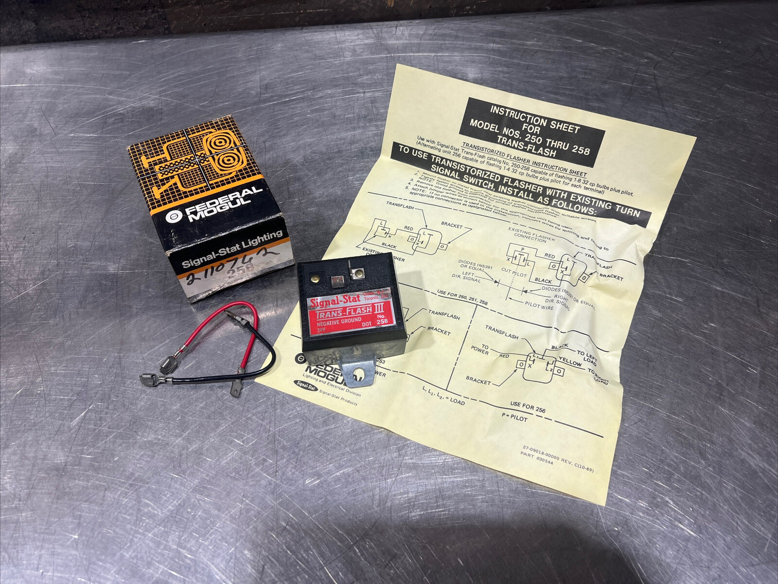 Signal Stat No. 258/Model 3234 Flasher Nos Surplus