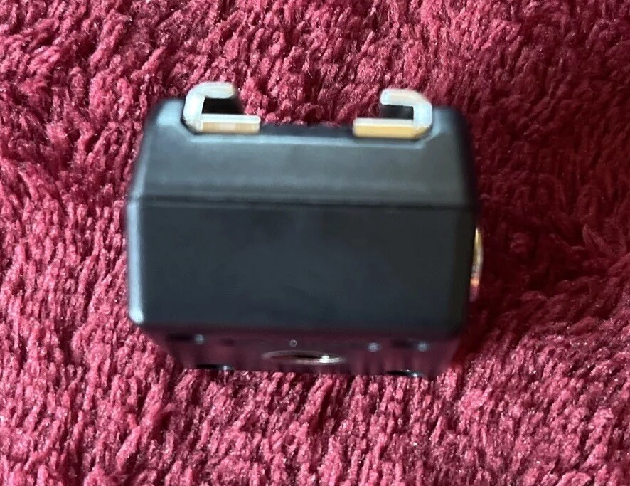 Nikon AS-10 TTL Multi Flash Adapter Open Box