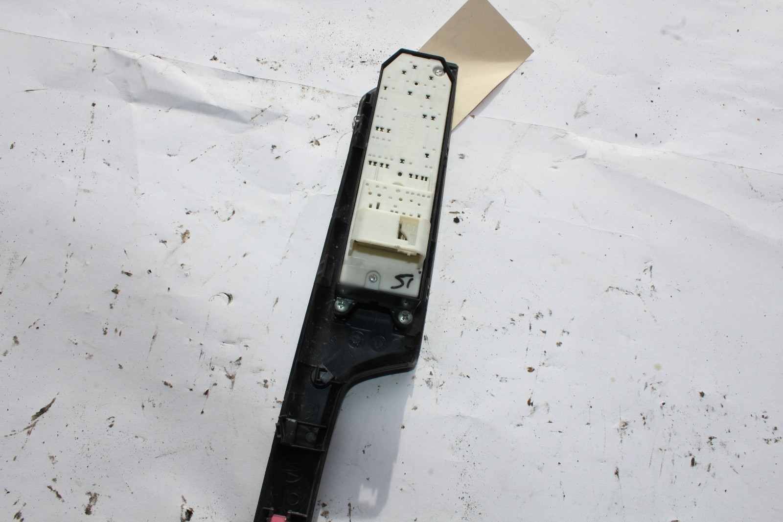 2009-2013 TOYOTA MATRIX FRONT LEFT MASTER WINDOW CONTROL SWITCH R1953