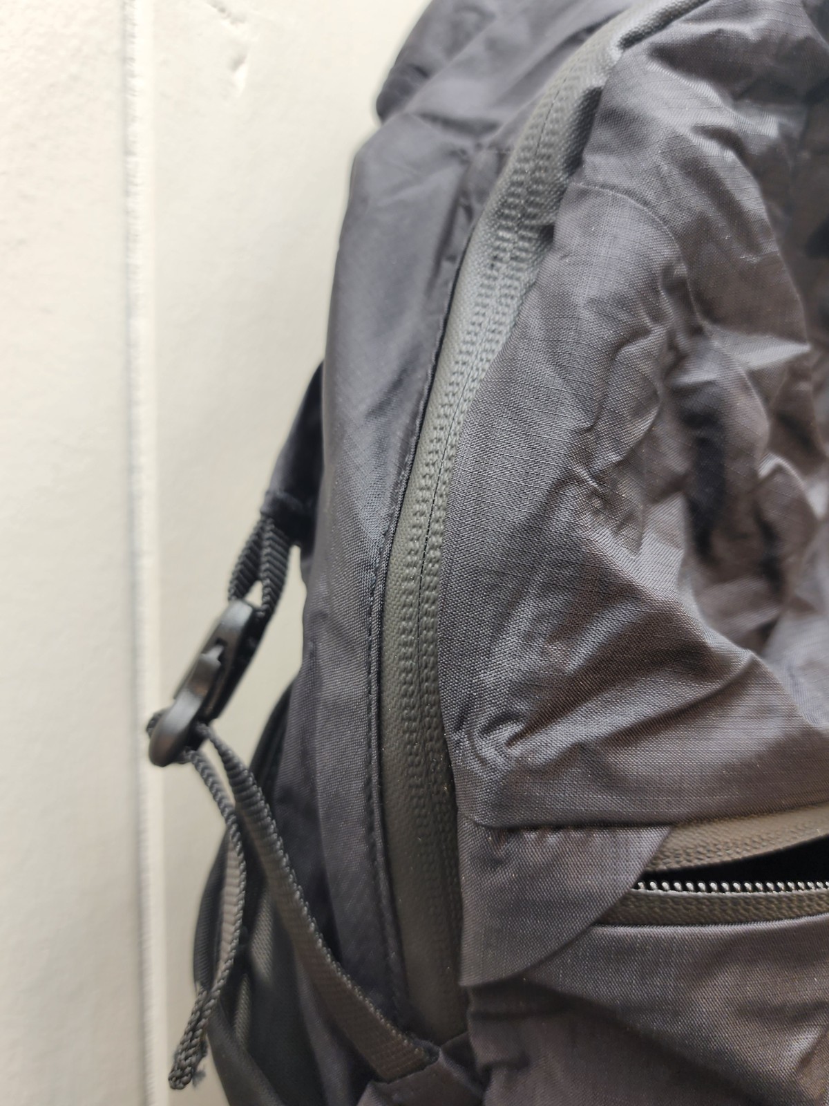 Backpack With Hydration 2 Bottles Black Compact