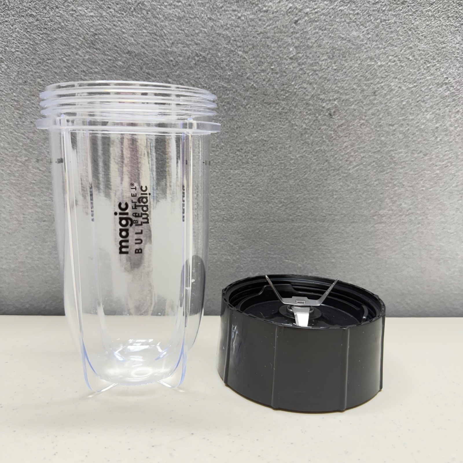 MAGIC BULLET Blender Cup With Detachable Cross Blade Base 16 Oz Replacement Cup