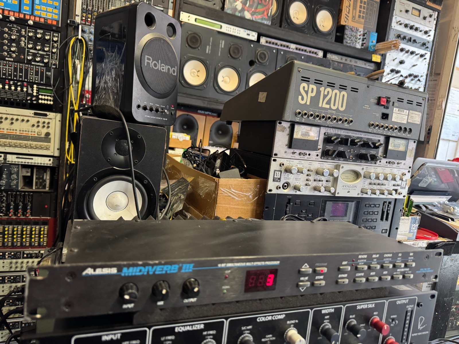 Alesis MidiVerb III Digital Reverb FX Processor Rack III /ARMENS