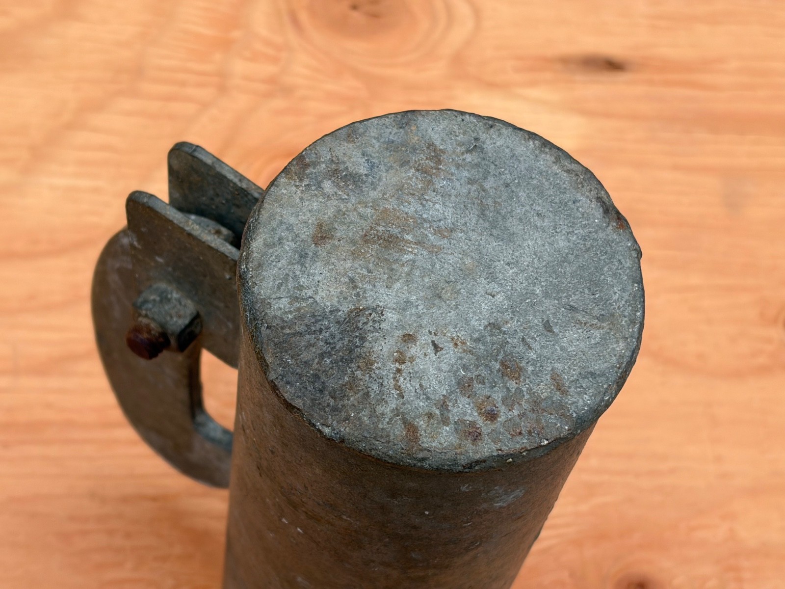 Irrigation Pipe 3" Plug (Pierce) Hook Style Galvanized Fitting