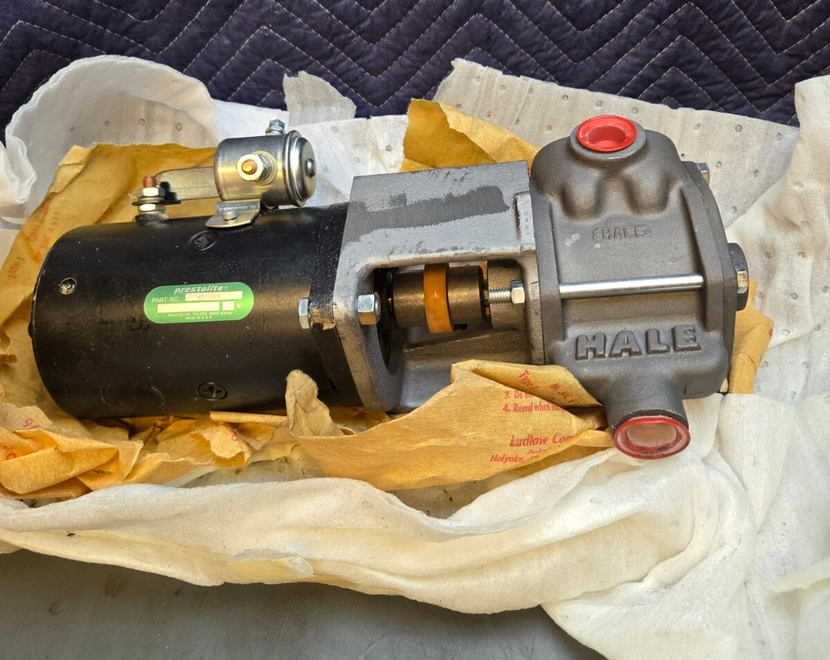 Hale Priming Pump 501-0280-03 with motor, tank and brackets