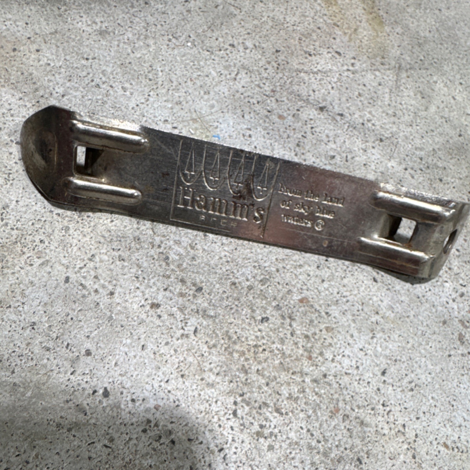 Hamm's Beer Bottle Opener Aluminum Top Collectible Metal Breweriana Bar Tool
