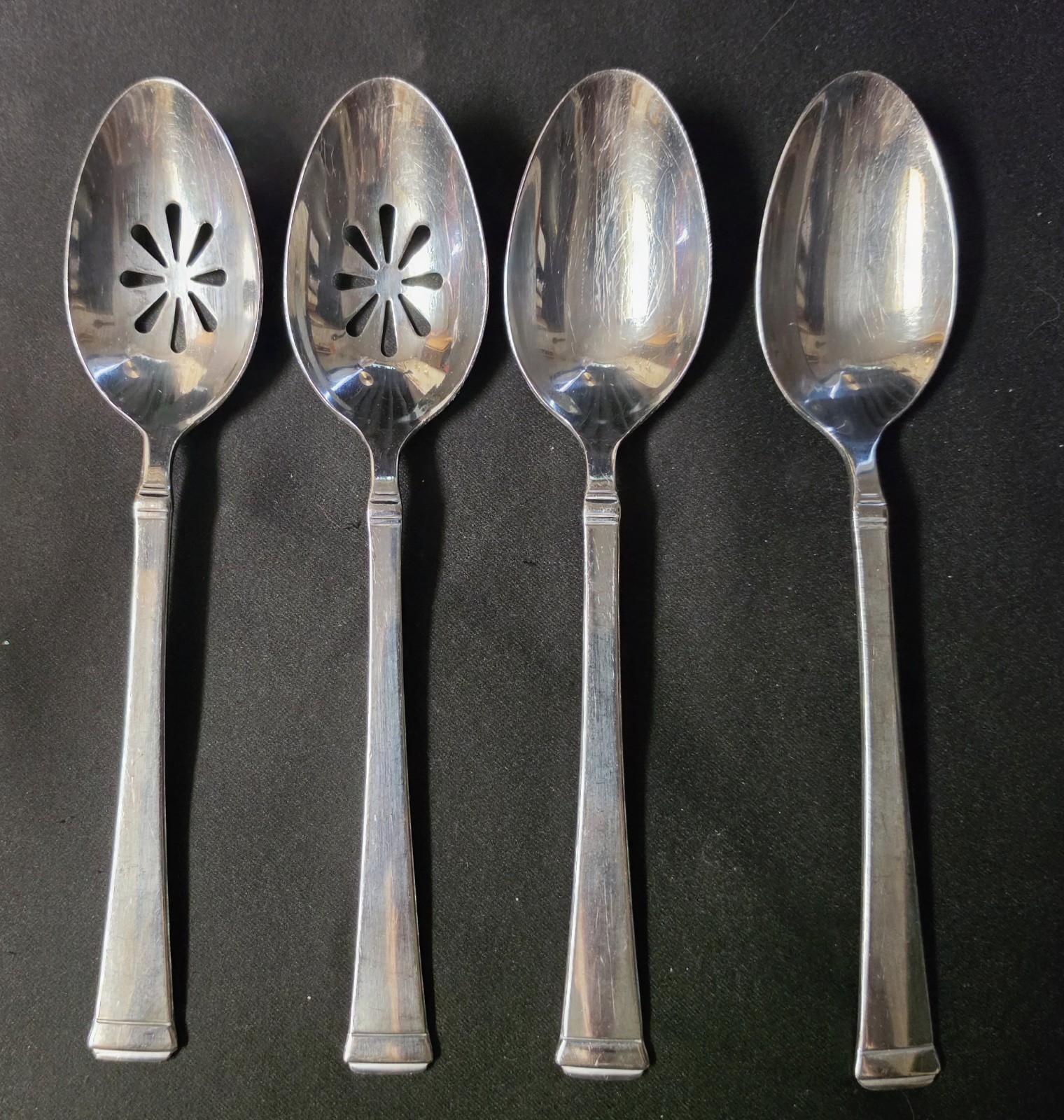 Wallace WAS223 Stainless Steel Serving Spoons Host Set of 4 (2 Solid 2 Pierced)