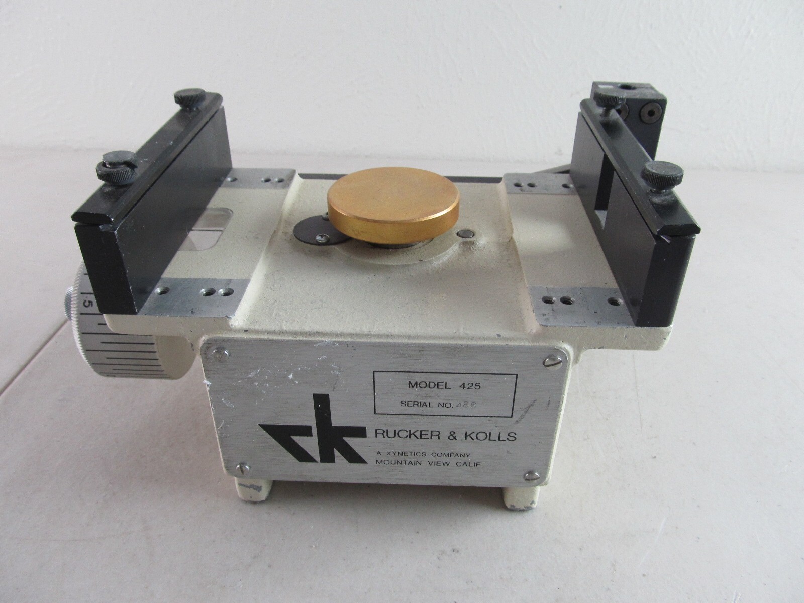 RUCKER & KOLLS MODEL 425 Probe Card Build Station