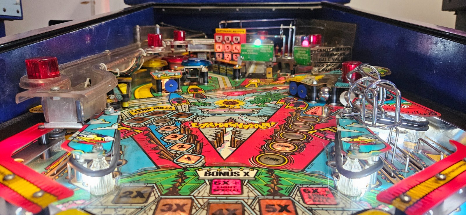 Earthshaker Pinball by Williams - 2442