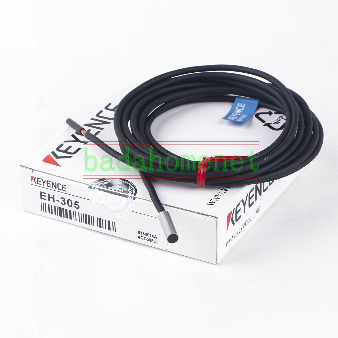 1piece Keyence  EH-305 Proximity Sensor New