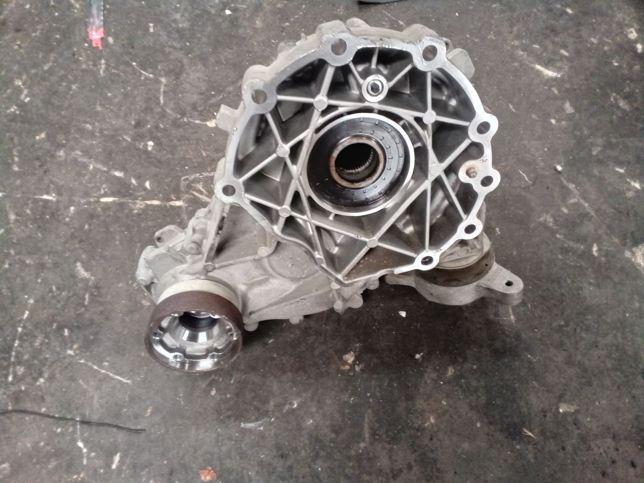 GHIBLI    2014 Transfer Case 352314