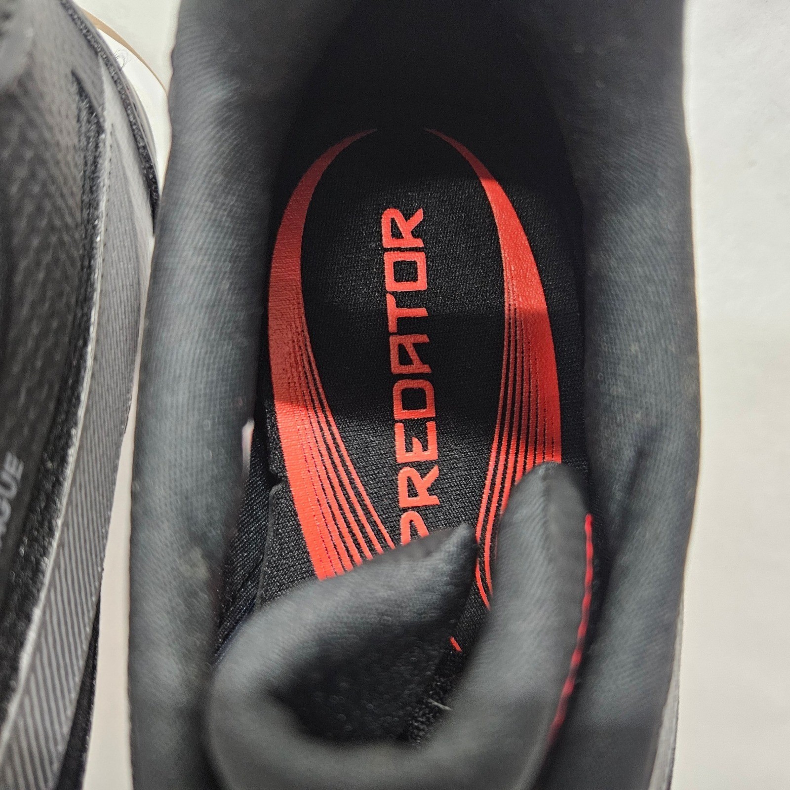 Adidas Predator League Indoor Soccer Shoes ID3781 Black Grey Red Mens Size 10