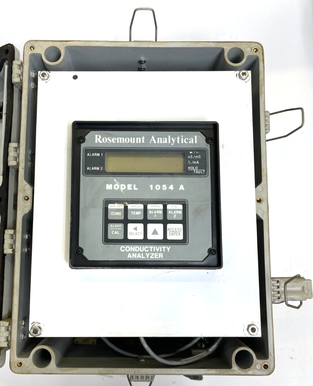 ROSEMOUNT ANALYTICAL 1054A CONDUCTIVITY ANALYZER