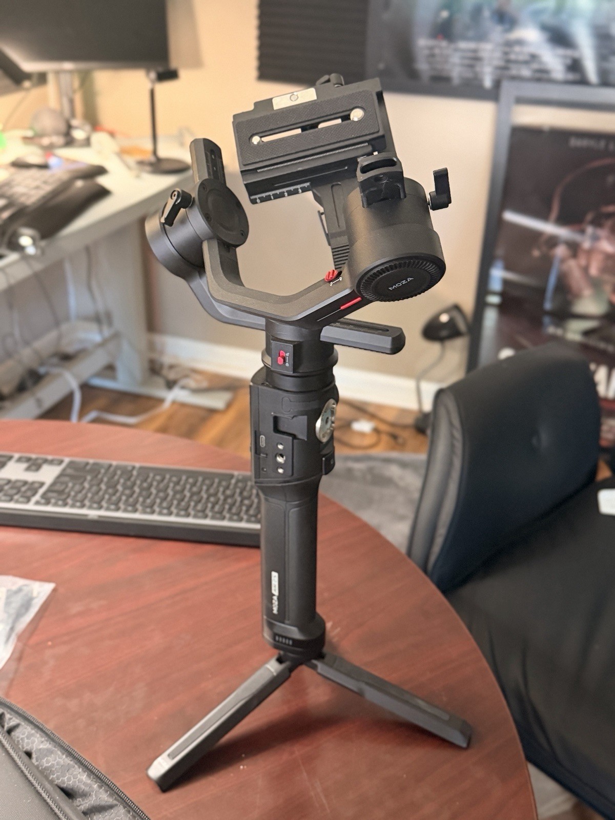 MOZA Air 2S 3-Axis Camera Gimbal Stabilizer w/ Case & Original Box - As Is