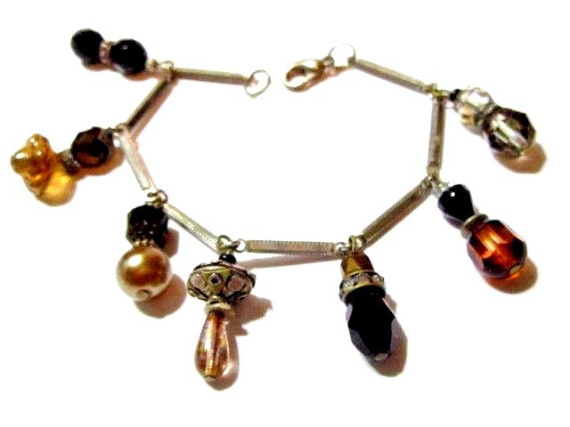 CRYSTAL DANGLE HANDCRAFTED VINTAGE BRACELET GLASS  STYLISH FOB STYLE