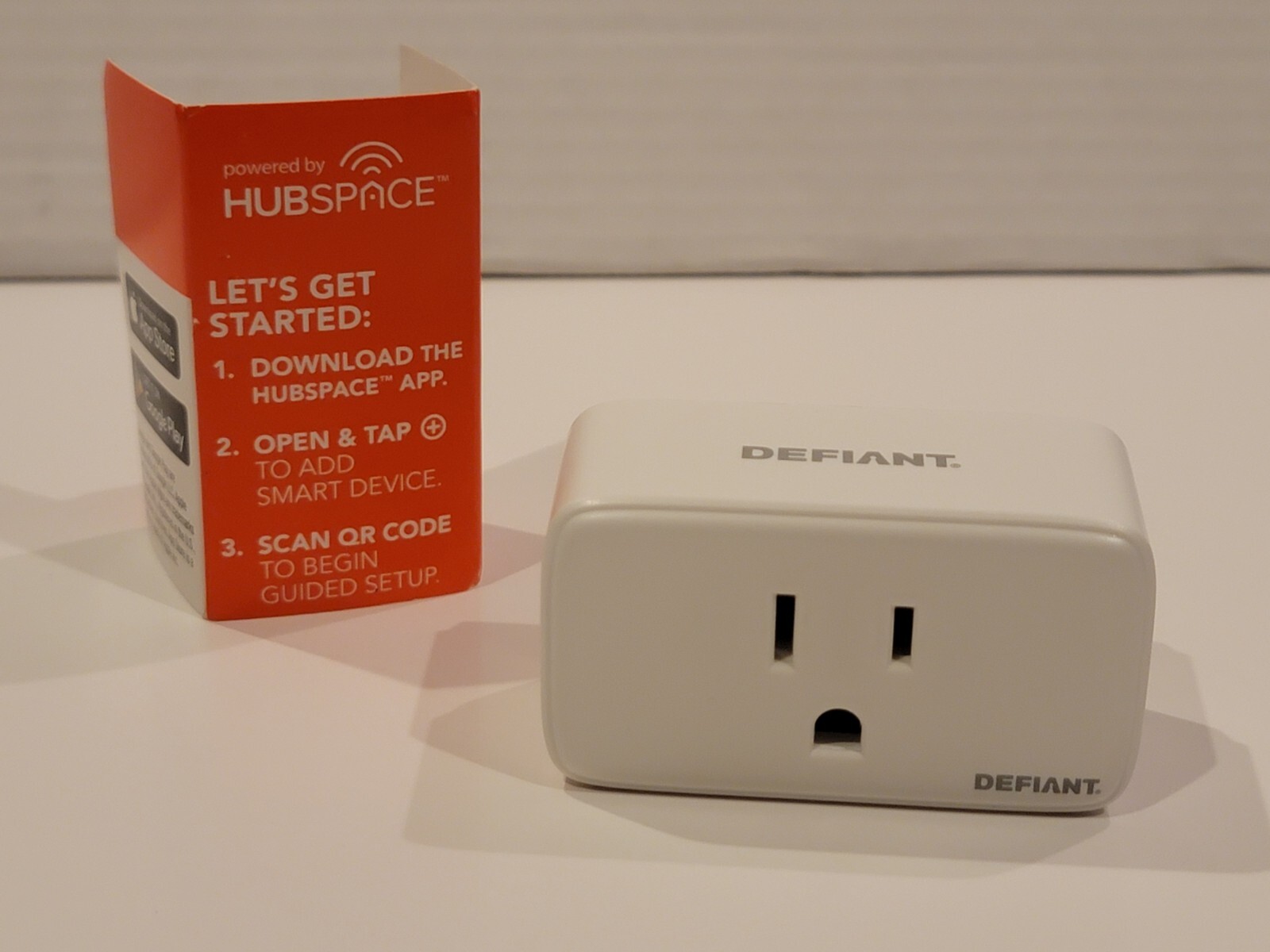 Defiant Indoor Smart Plug WiFi Bluetooth Single Outlet 15A 120V