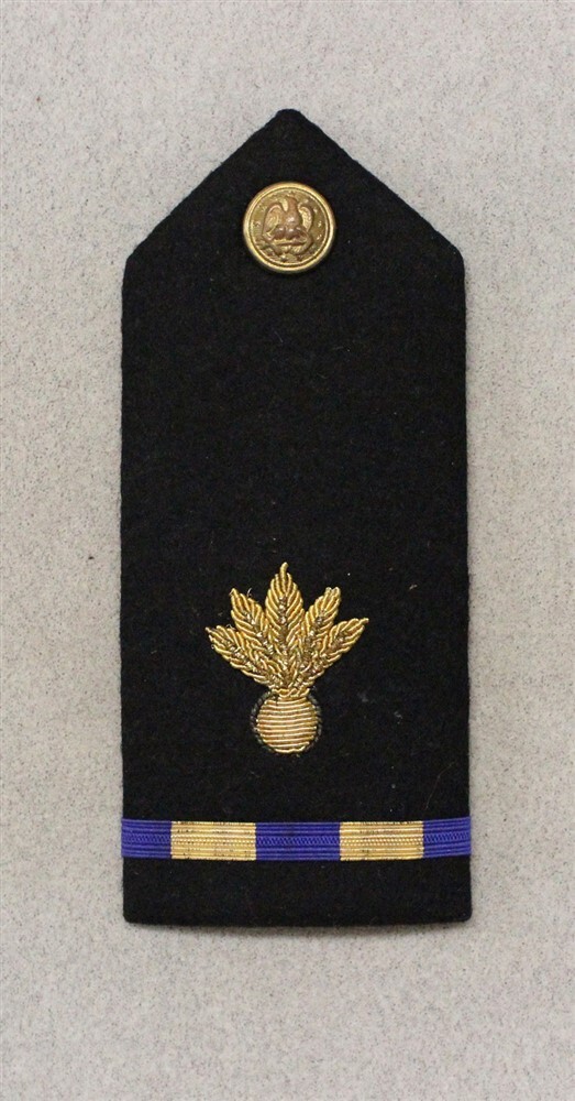 U.S. Navy Rank Shoulder Mark: WO1 Ordnance Tech - (Shoulder Board 234)