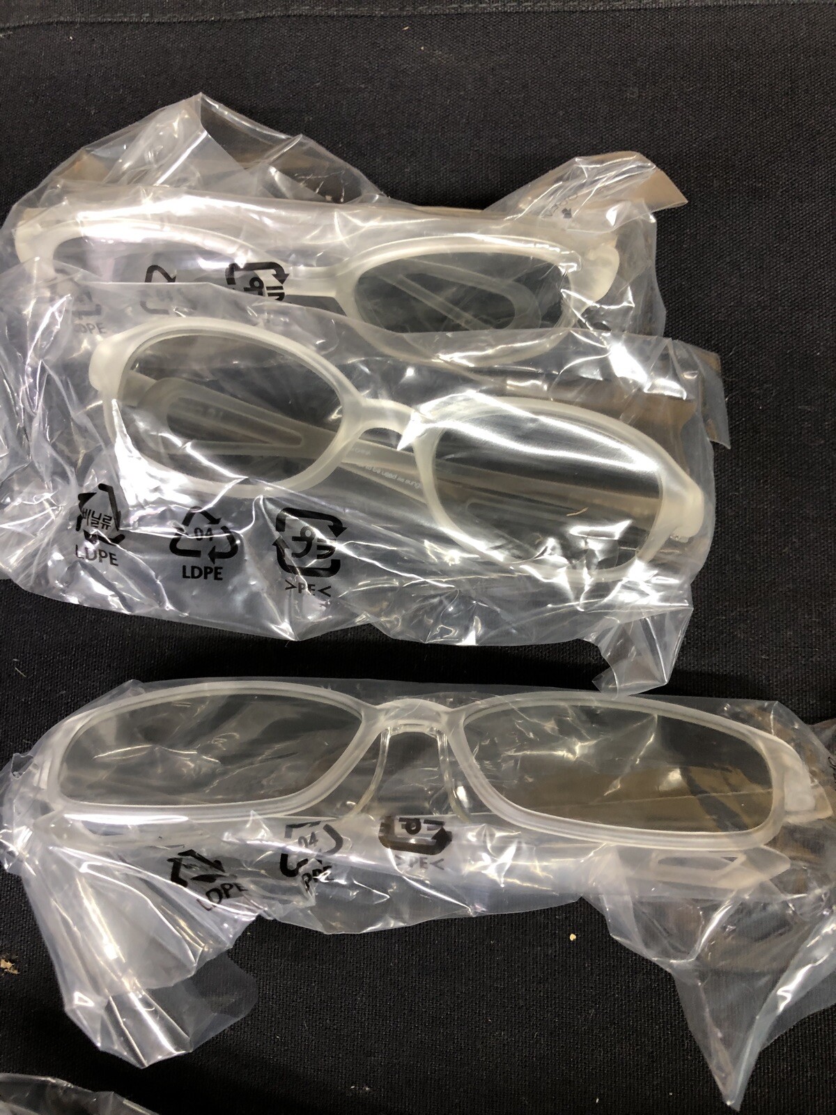 LG AG-F216 CINEMA 3D GLASSES FAMILY PACK 6 PAIRS FOR LG CINEMA  3D TV