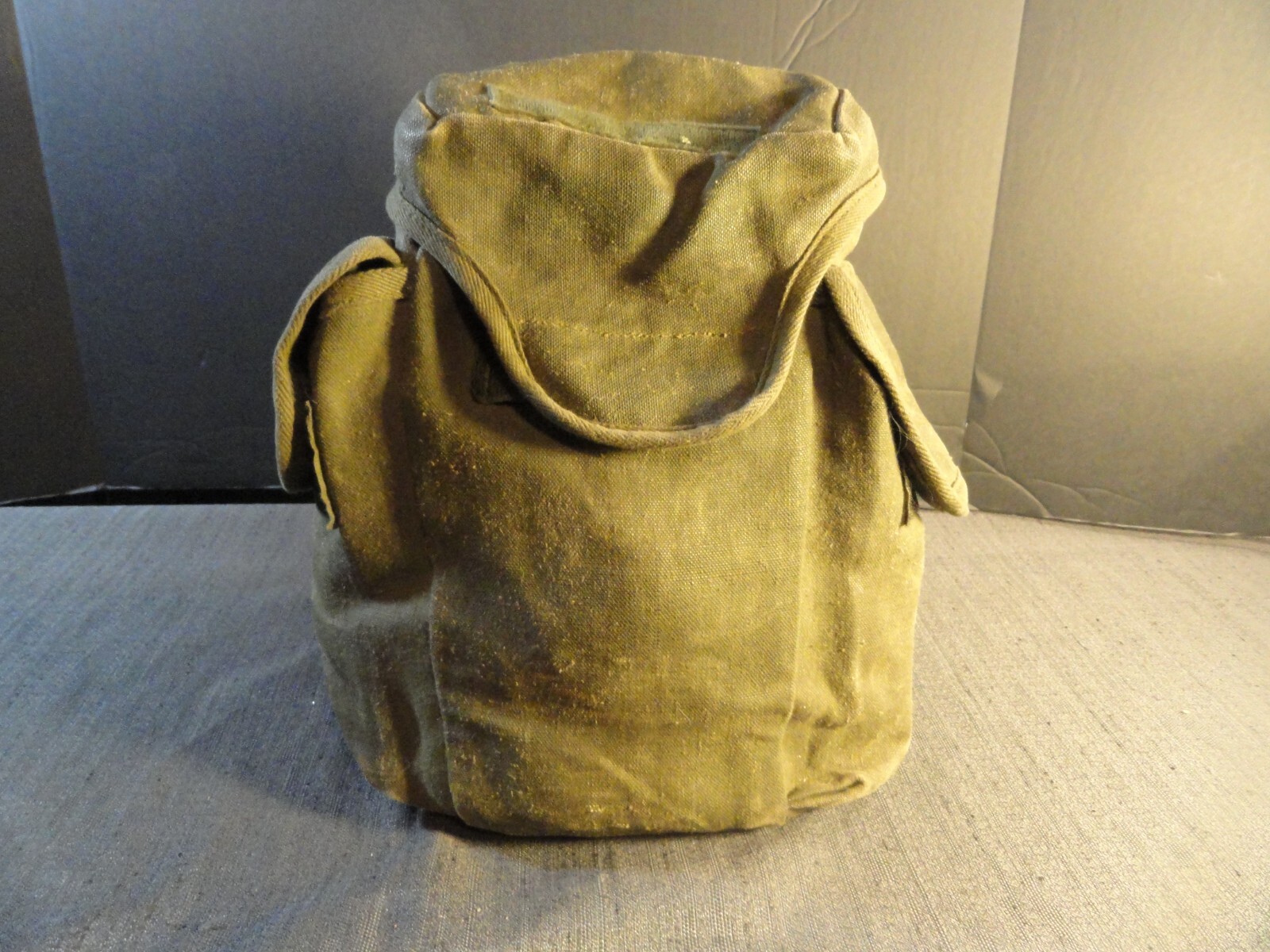 VINTAGE VIETNAM ERA FRENCH ARMY SACM 63 15-HBL GREEN CANVAS POUCH