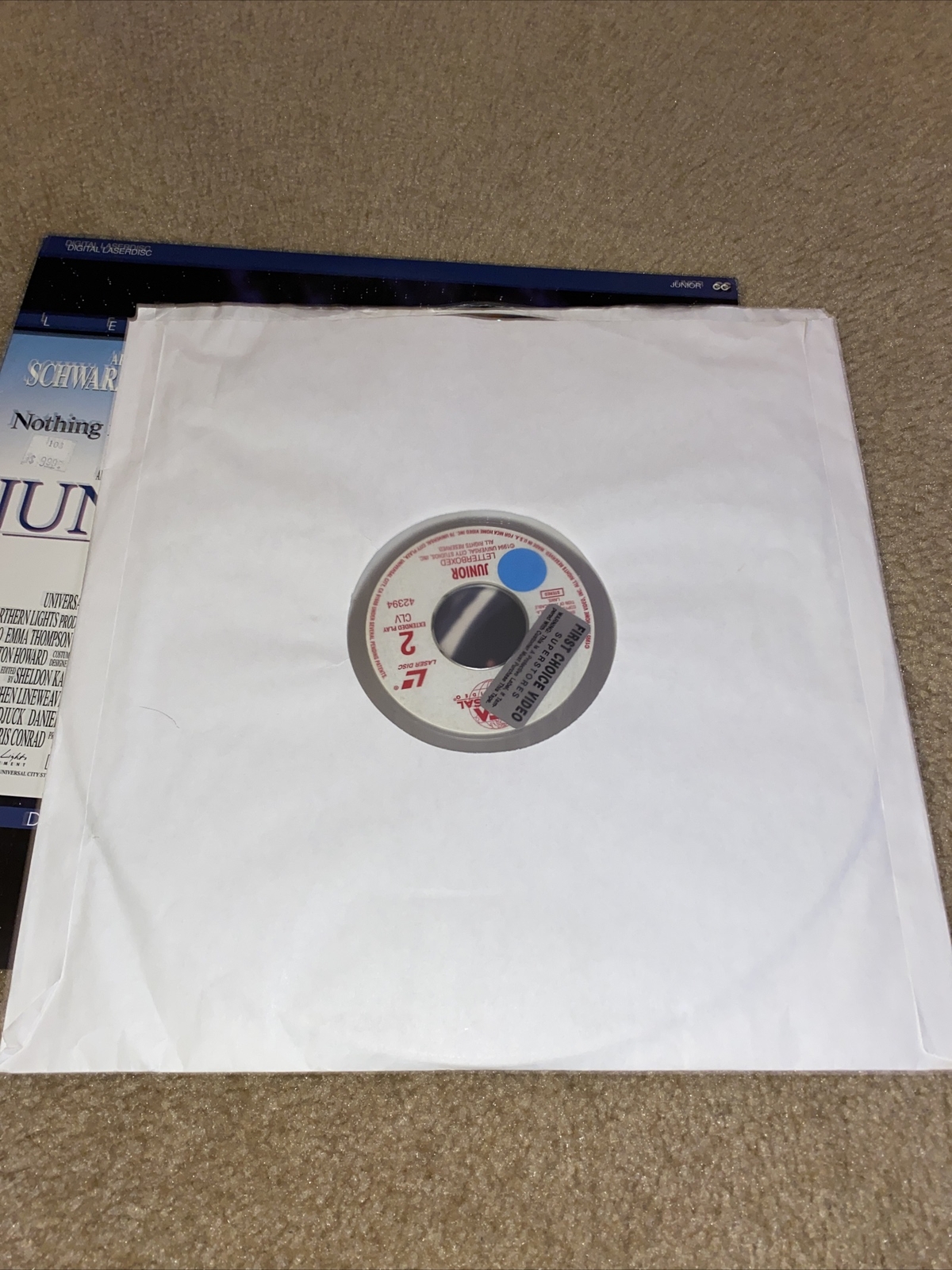 Junior (Laserdisc, 1995)